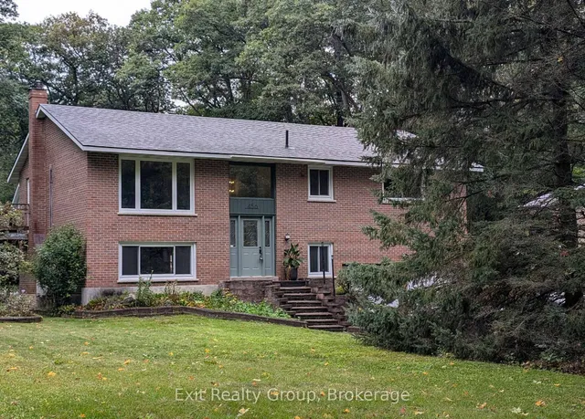 456 Parkview Crt, Midland 2