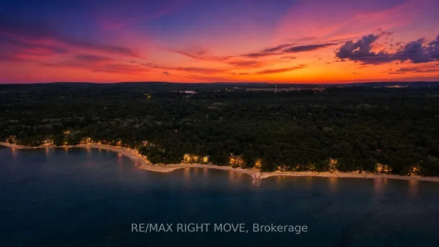 22 Bellehumeur Rd, Tiny 2