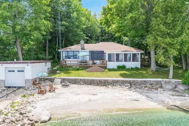 1697 Champlain Rd, Tiny 3