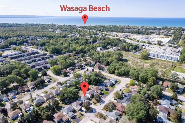 12 LANGEVIN Dr, Wasaga Beach 3