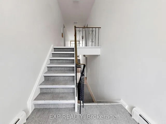 89 Donald St, Barrie 2