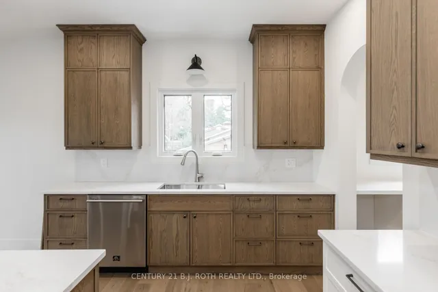 56 Brennan Ave, Barrie 2