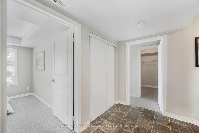 4 BRANDY LANE Dr #201, Collingwood 4