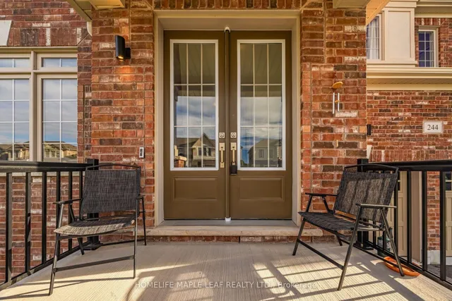 244 Warden St, Clearview 5