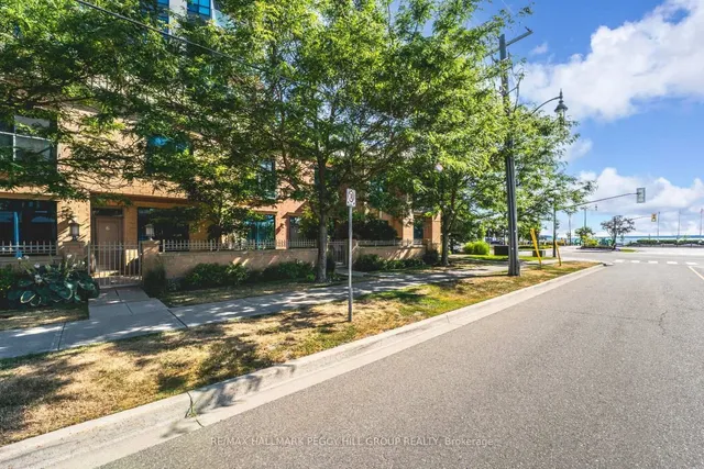 6 Victoria St, Barrie 3