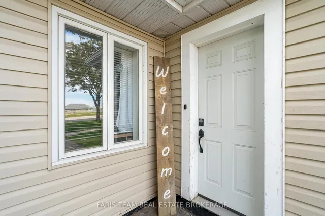 18 Poyntz St, Penetanguishene 5