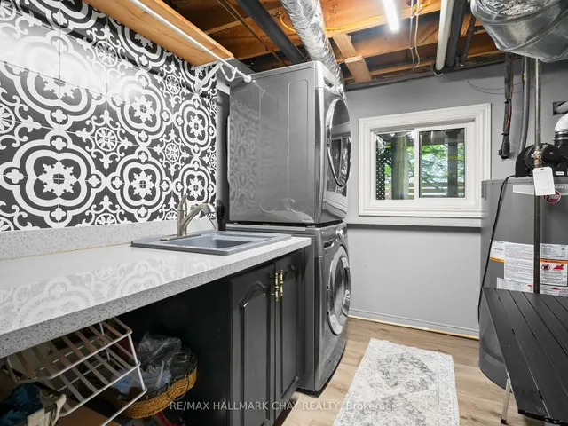 20 Downer Cres, Wasaga Beach 2