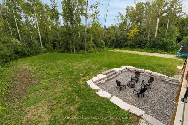 39 Marilyn Ave, Wasaga Beach 4