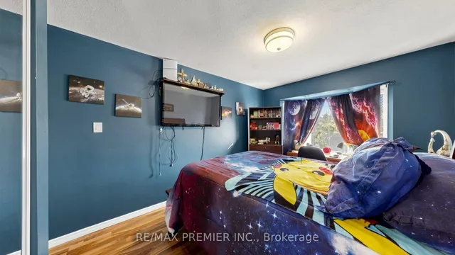 97 Golden Meadow Rd, Barrie 2