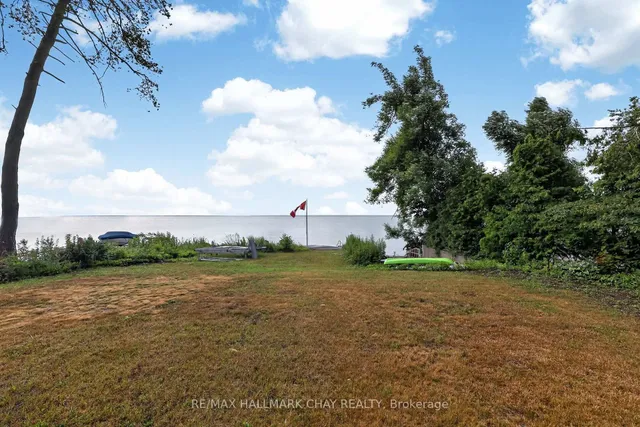159 Lakeshore Rd, Oro-Medonte 2