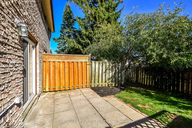 67 Fittons Rd #18, Orillia 3