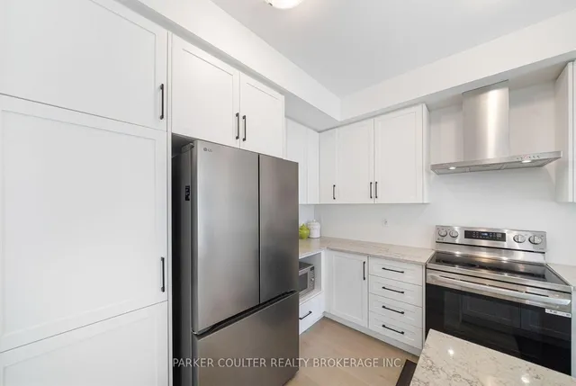 48 West Oak Tr, Barrie 5