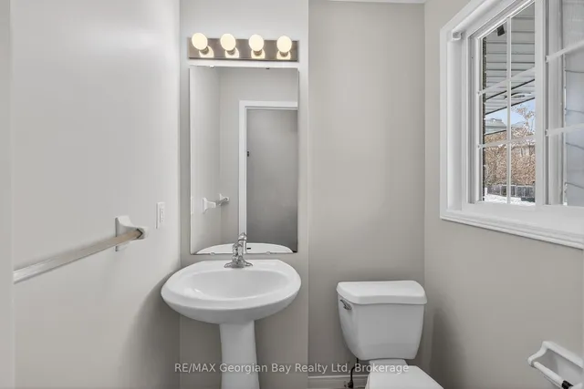 836 Coral Springs Lane, Midland 2