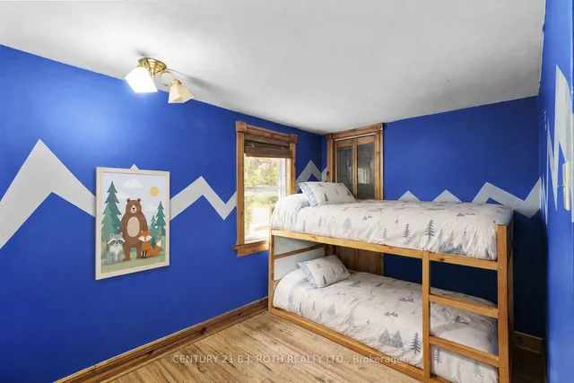 356 West St, Orillia 2