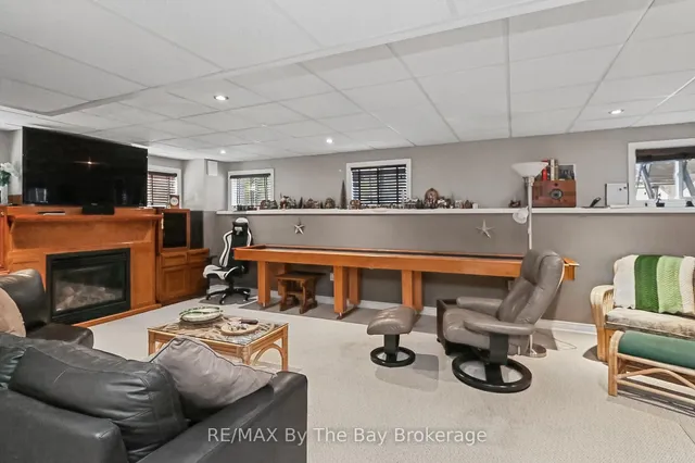 8 Middleport Dr, Wasaga Beach 5