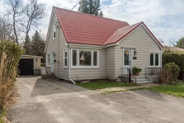 177 Duckworth St, Barrie 2