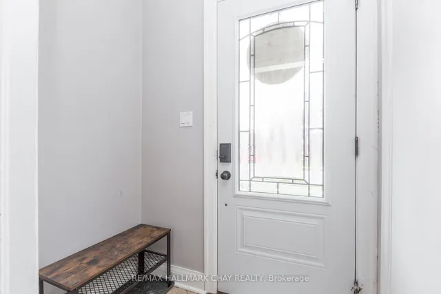 177 Duckworth St, Barrie 5