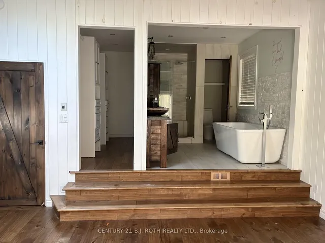 288 RIVER Rd, Wasaga Beach 3