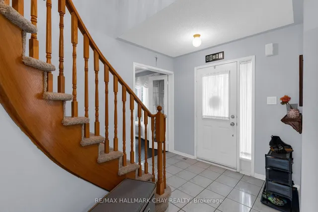 73 Brown St, Barrie 3