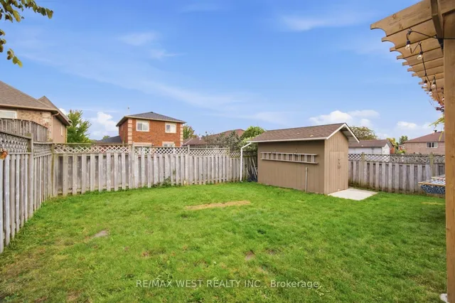 11 Ambler Bay, Barrie 5