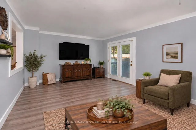 74 Knicely Rd, Barrie 5