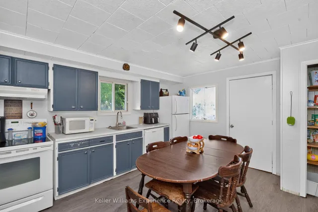 9 Wolfe St, Penetanguishene