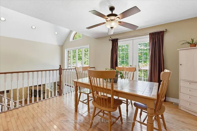 200 Cumming Dr, Barrie 5