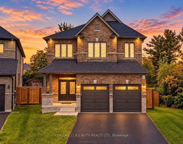 41 Auburn Crt, Barrie 2