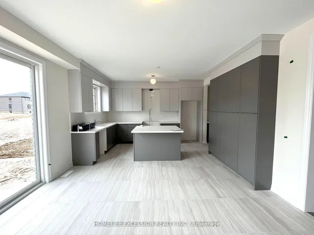 16 Rosanne Circ, Wasaga Beach 4