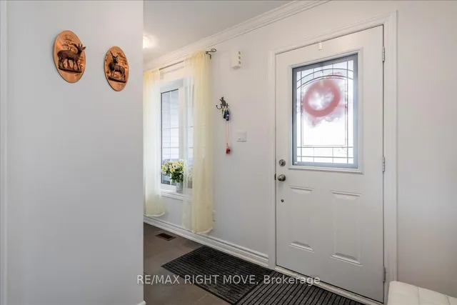 1 Sinclair Cres, Ramara 2