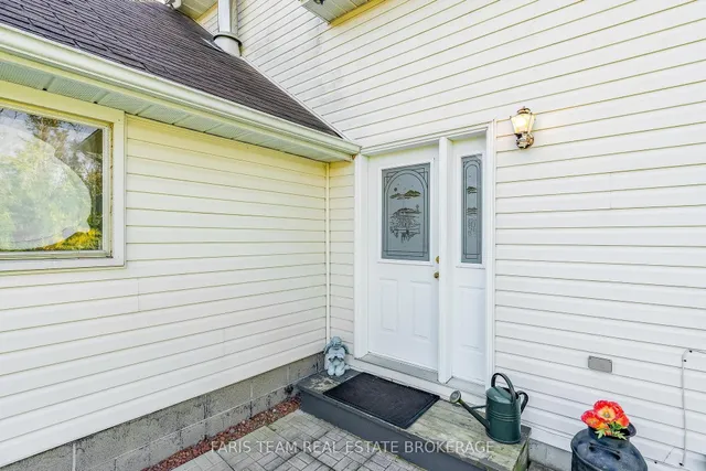 8801 Beachwood Road, Wasaga Beach 5
