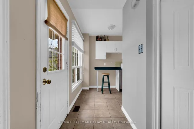 104 Ferguson Dr, Barrie 3