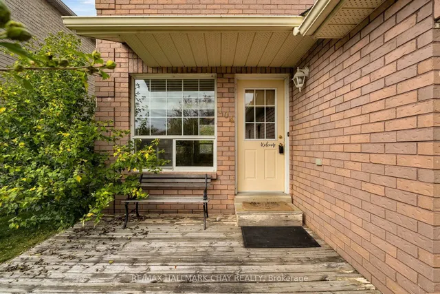 104 Ferguson Dr, Barrie 2