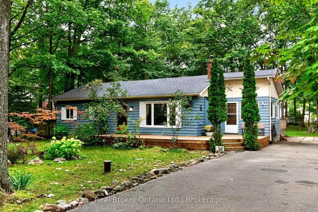 16 Fredrick Ave, Tiny