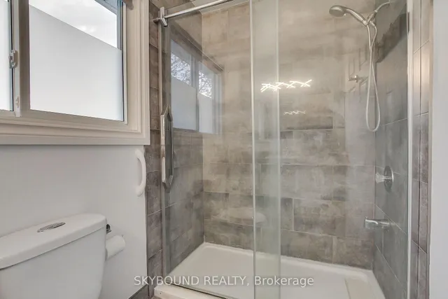 313 Hickling Tr, Barrie 5
