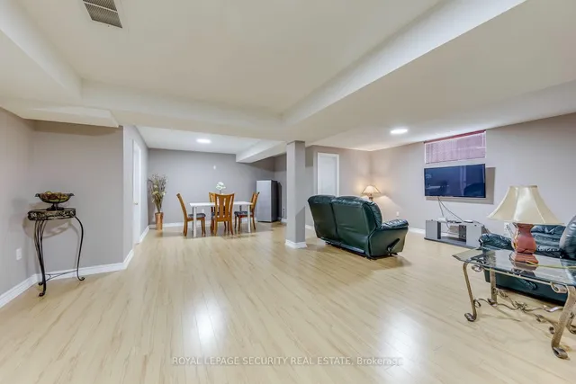 25 Pinecliff Cres, Barrie 4