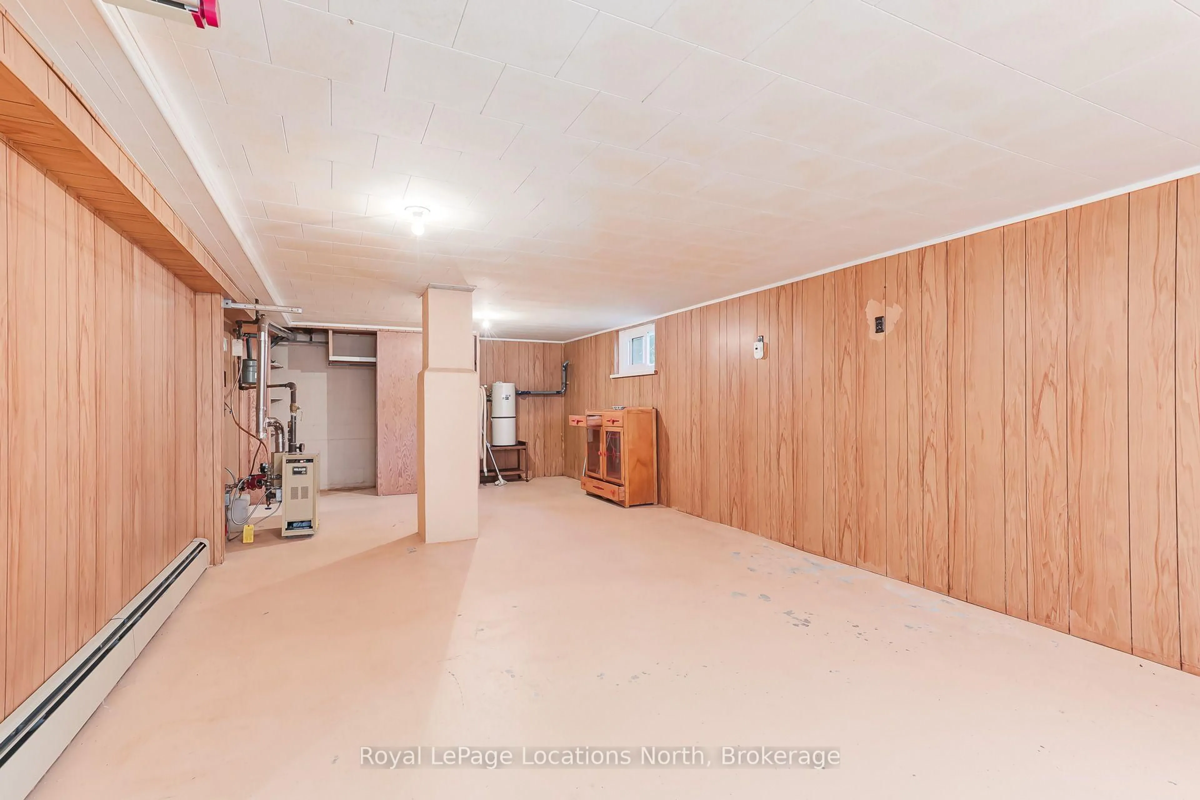 trreb/IMG-S13850502_0a38cc93-62ec-445f-935e-7192548ddb7b-l.jpg