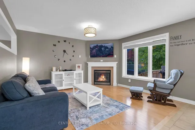 45 Whitfield Cres, Springwater 5