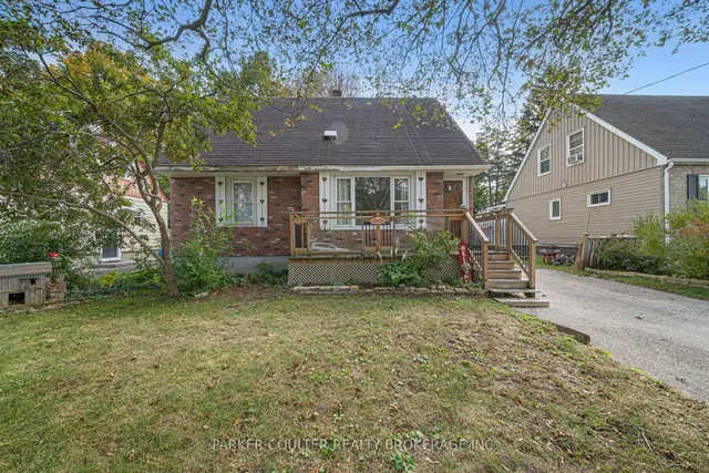 27 Campbell Ave, Barrie 3