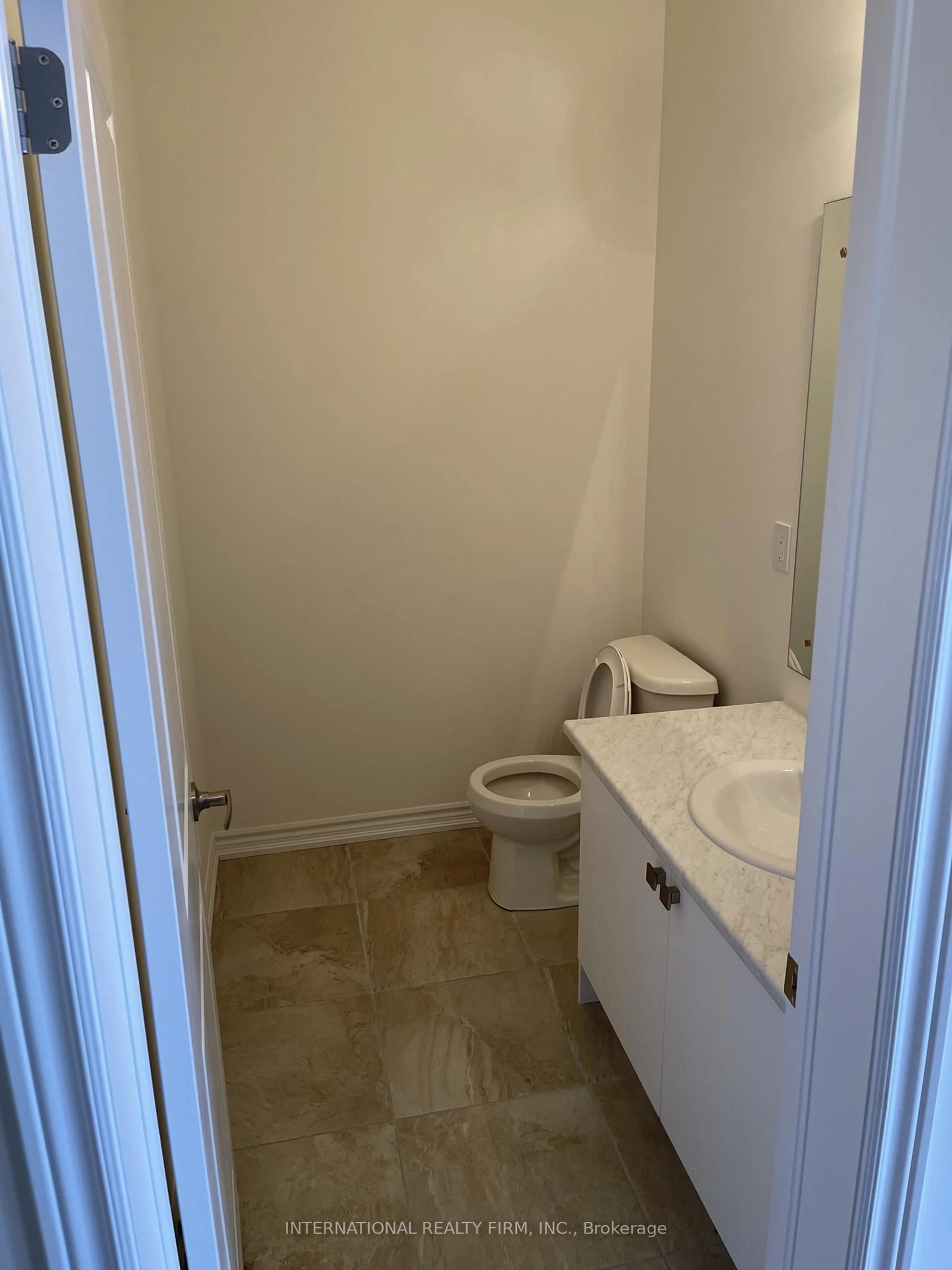 trreb/IMG-S13852910_4d93c736-cebf-43e3-b1e7-161e1b041b13-l.jpg