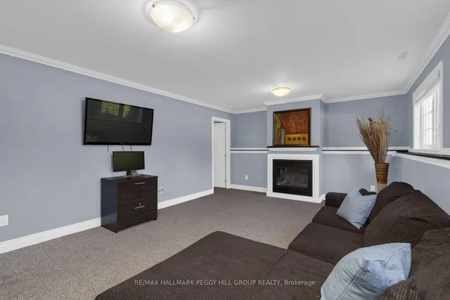 4 Fatima Crt, Wasaga Beach 3