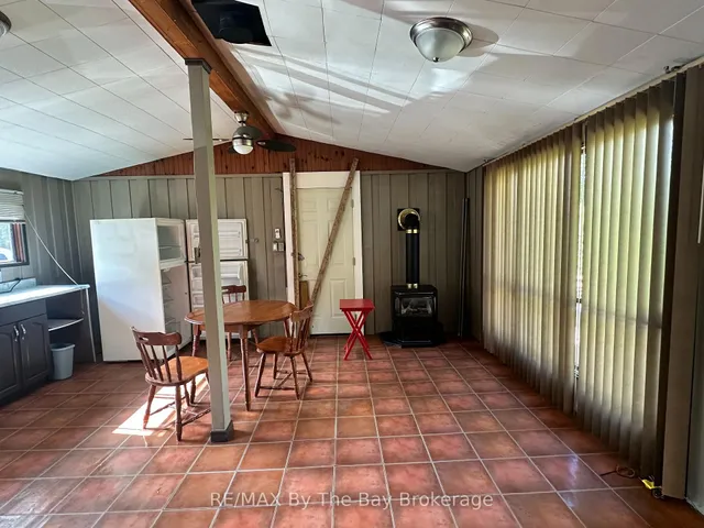 755 Shore Lane, Wasaga Beach 5