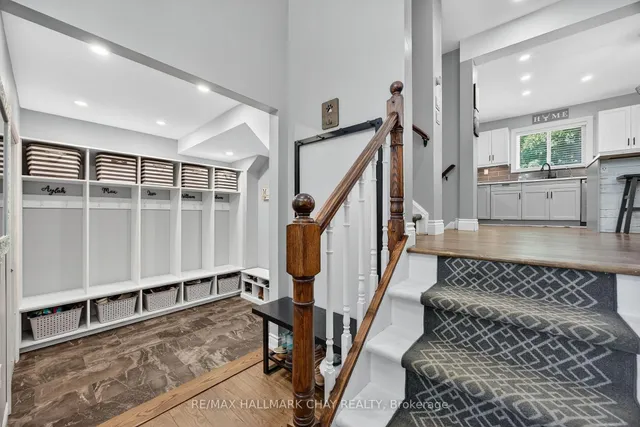 56 Briar Rd, Barrie 3