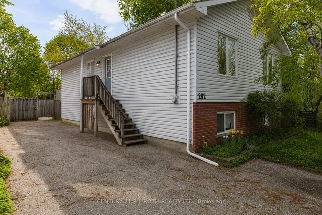292 MILLARD St, Orillia 4