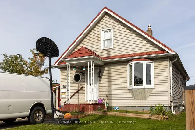 86 Victoria St, Barrie 3