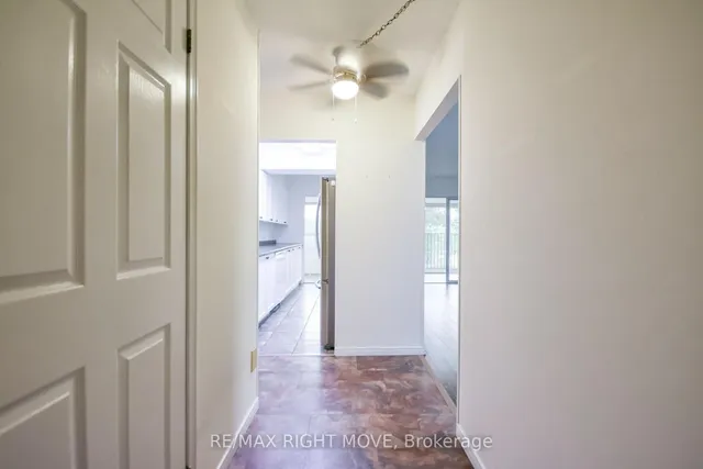 54 Fittons Rd #306, Orillia 3
