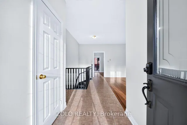 16 Esther Dr, Barrie 4