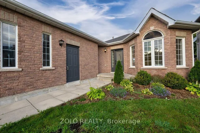 16 Esther Dr, Barrie 3