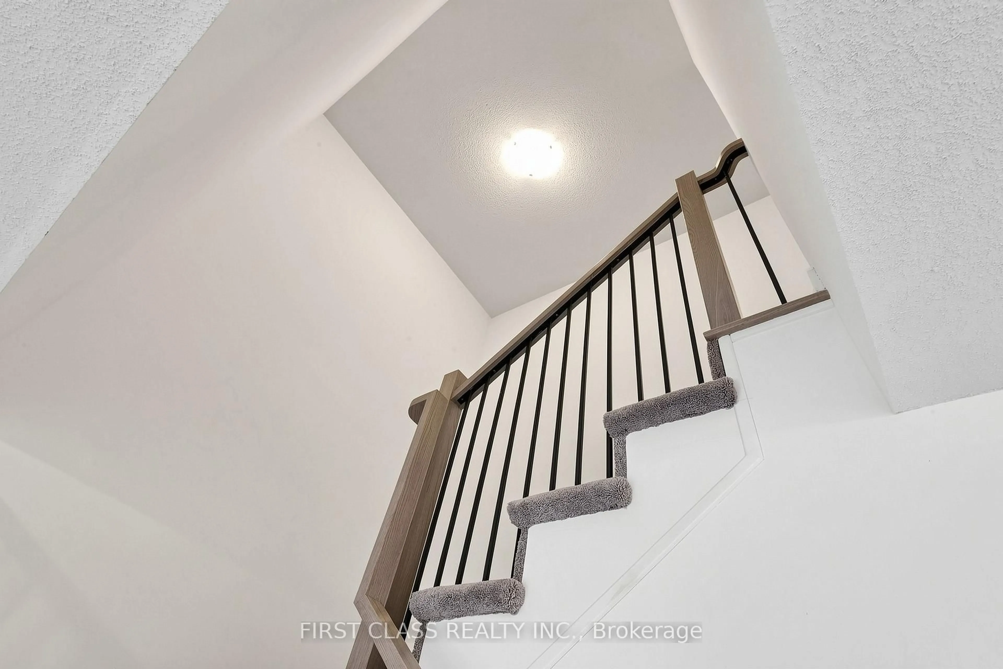 trreb/IMG-S13862680_0dad6e50-7143-45ef-ace7-0d5e6e070988-l.jpg