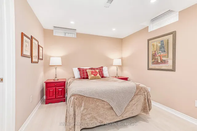 14 Clubhouse Dr, Collingwood 4